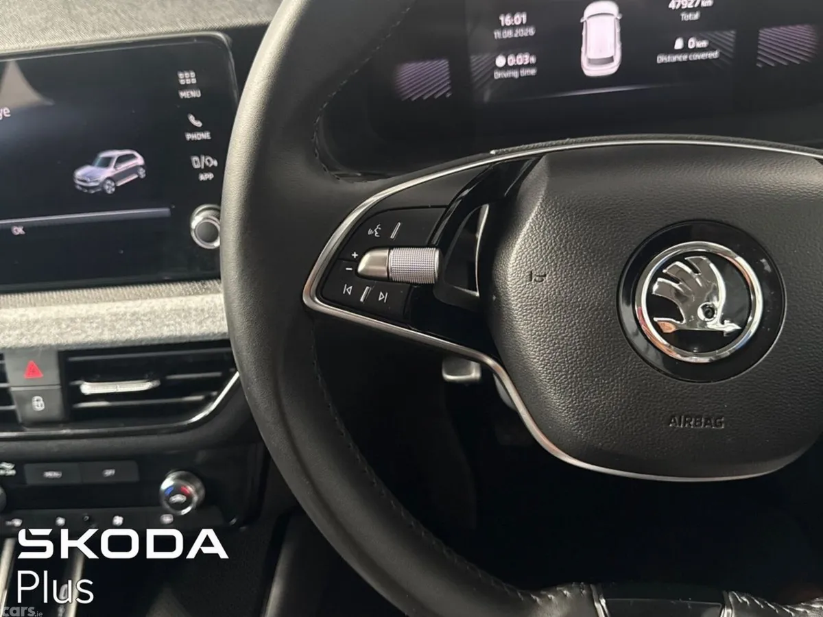 Skoda Kamiq SUV, Petrol, 2024, Grey