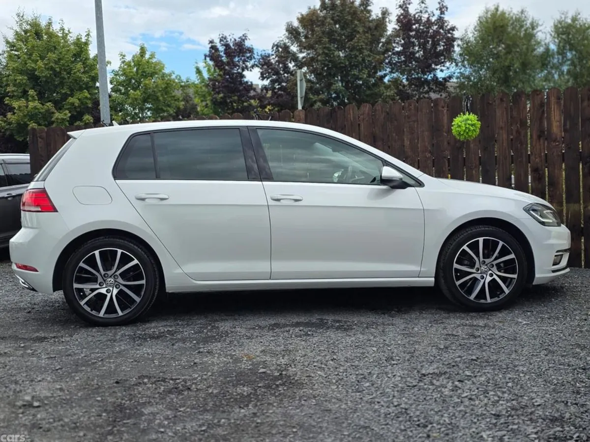 Volkswagen Golf Hatchback, Petrol, 2018, White