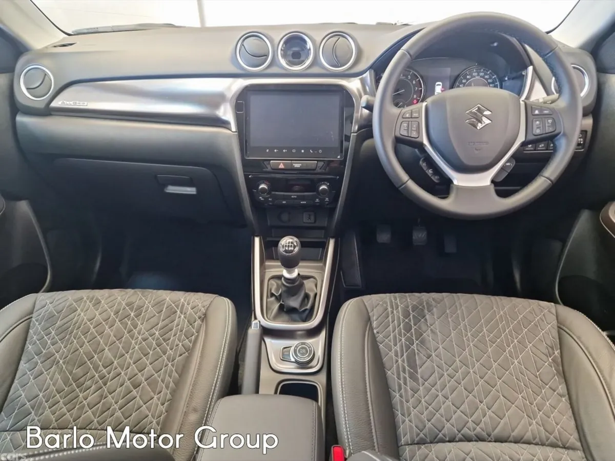 Suzuki Vitara SUV, Petrol, 2026, Silver
