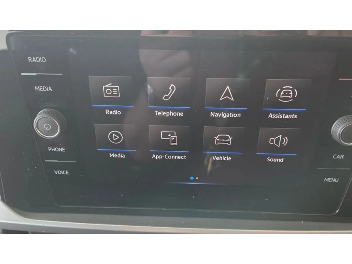 Volkswagen T-Roc Estate, Petrol, 2022, White