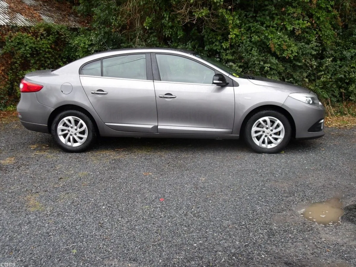 Renault Fluence Saloon, Diesel, 2016, Grey