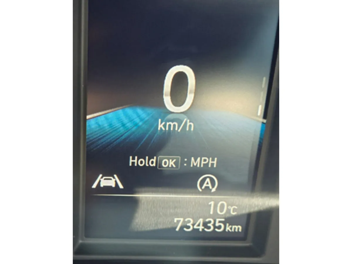 Hyundai KONA MPV, Petrol, 2023, White