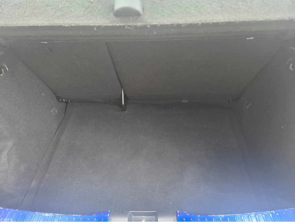 Dacia Sandero Hatchback, Petrol, 2021, Blue
