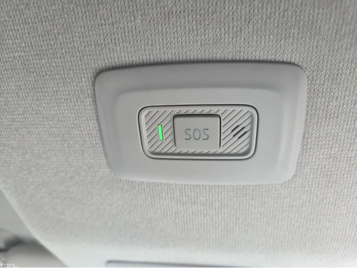 Dacia Sandero Hatchback, Petrol, 2021, Blue