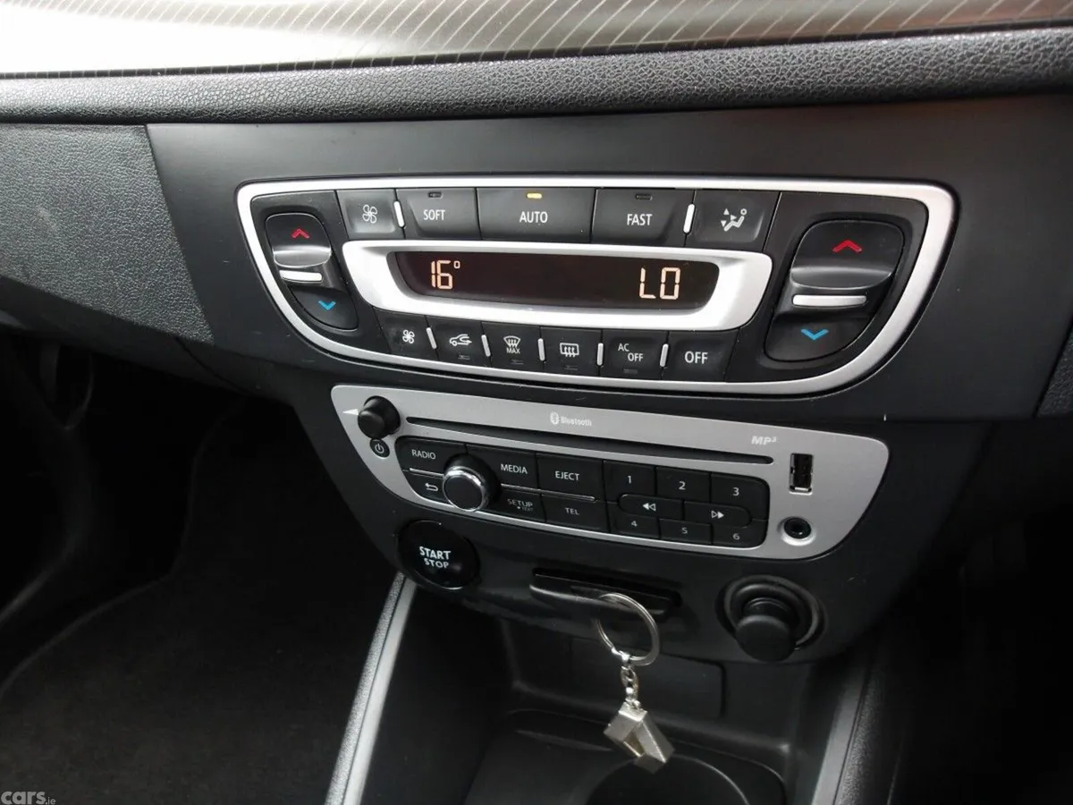 Renault Fluence Saloon, Diesel, 2016, Grey