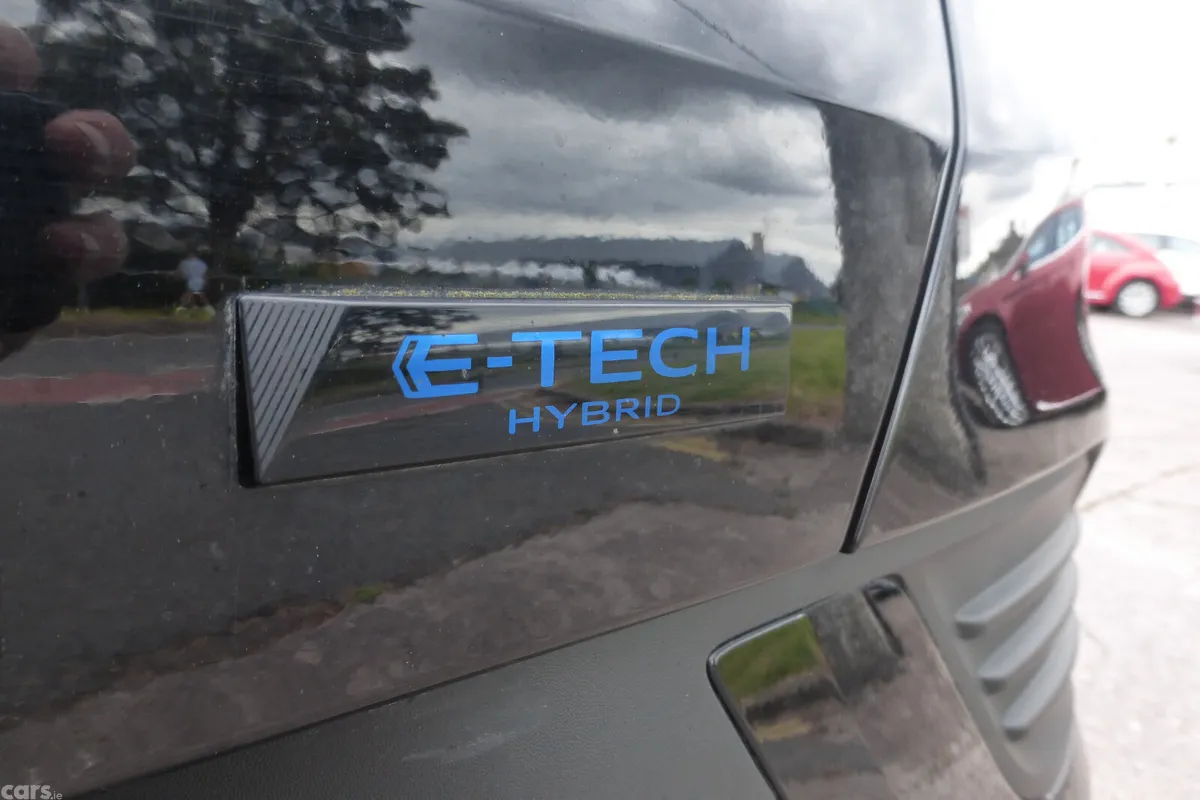 Renault Arkana Hatchback, Petrol Hybrid, 2024, Black