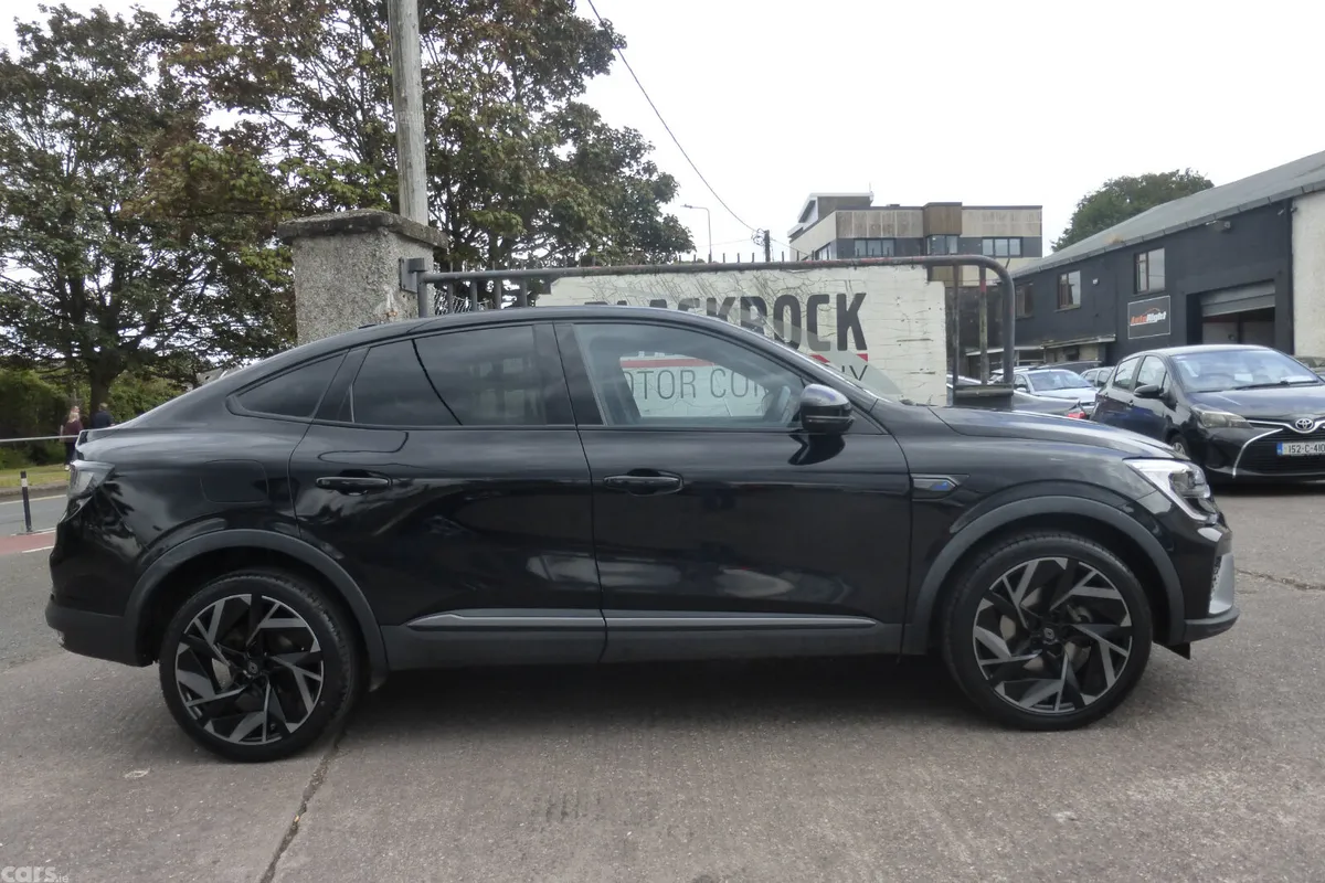 Renault Arkana Hatchback, Petrol Hybrid, 2024, Black