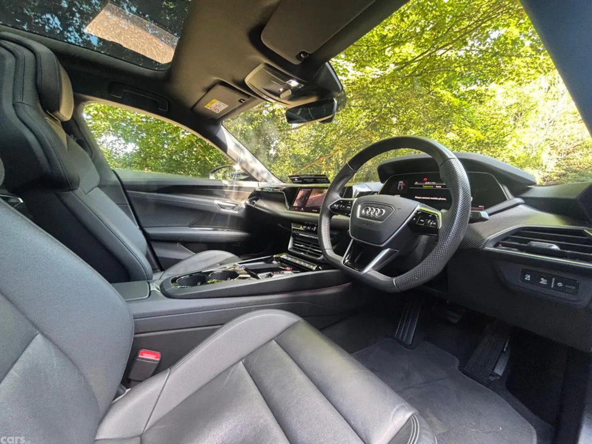 Audi e-tron GT quattro Coupe, Electric, 2023, Black