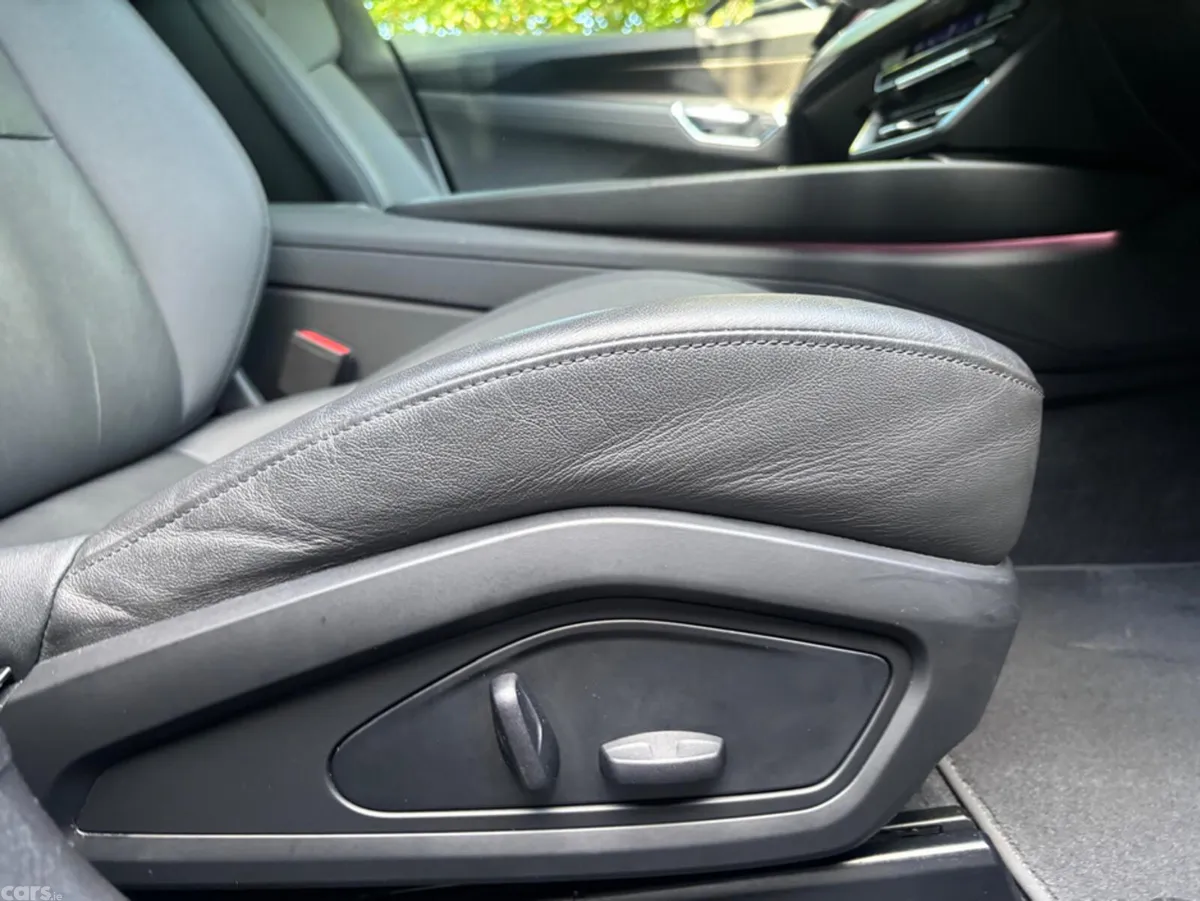 Audi e-tron GT quattro Coupe, Electric, 2023, Black