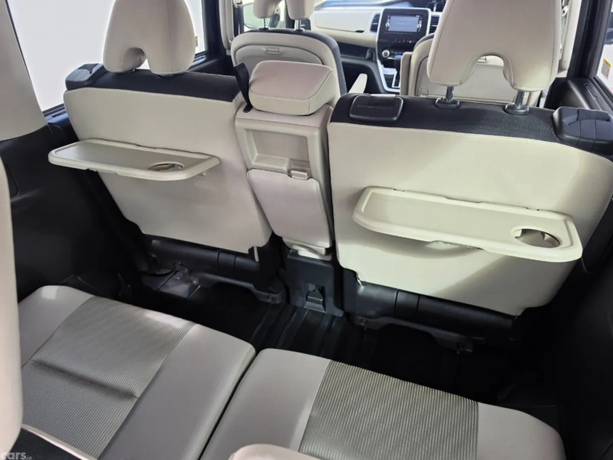 Nissan Serena MPV, Petrol Hybrid, 2017, Blue