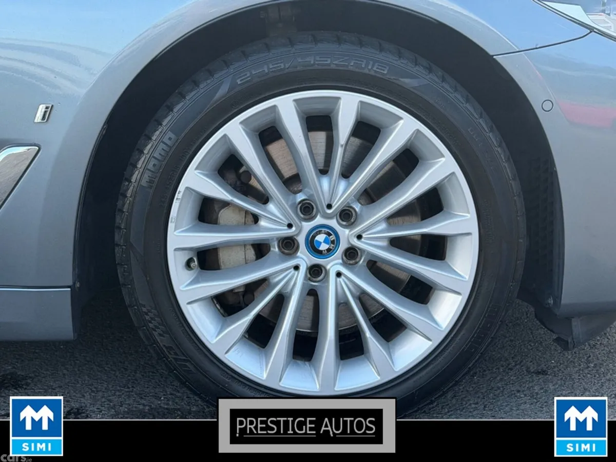 BMW 5-Series Saloon, Petrol Plug-in Hybrid, 2017, Grey