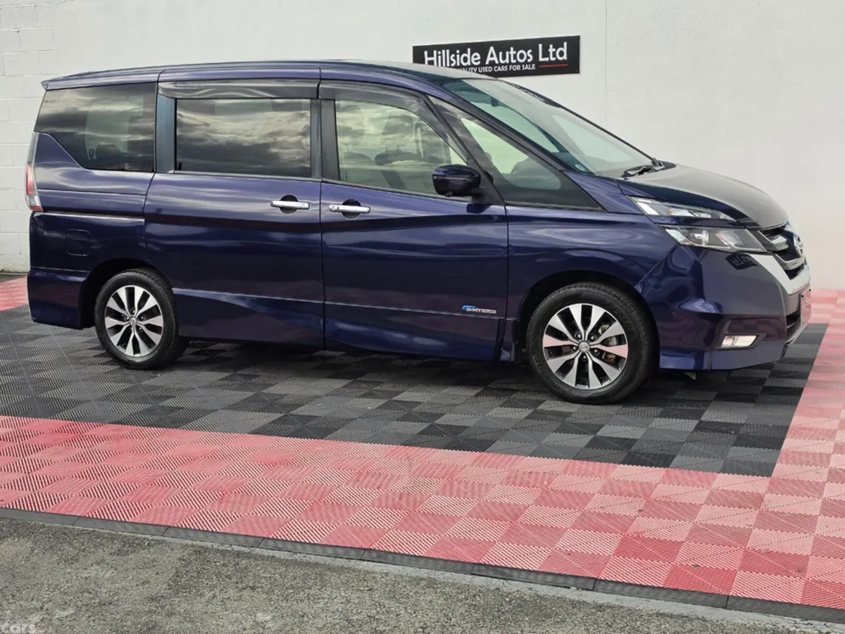 Nissan Serena MPV, Petrol Hybrid, 2017, Blue
