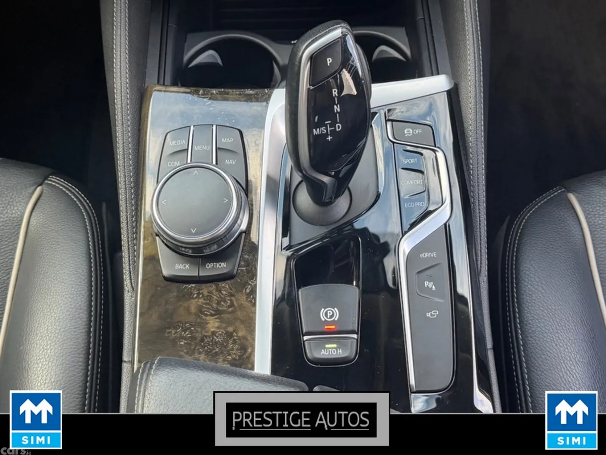 BMW 5-Series Saloon, Petrol Plug-in Hybrid, 2017, Grey