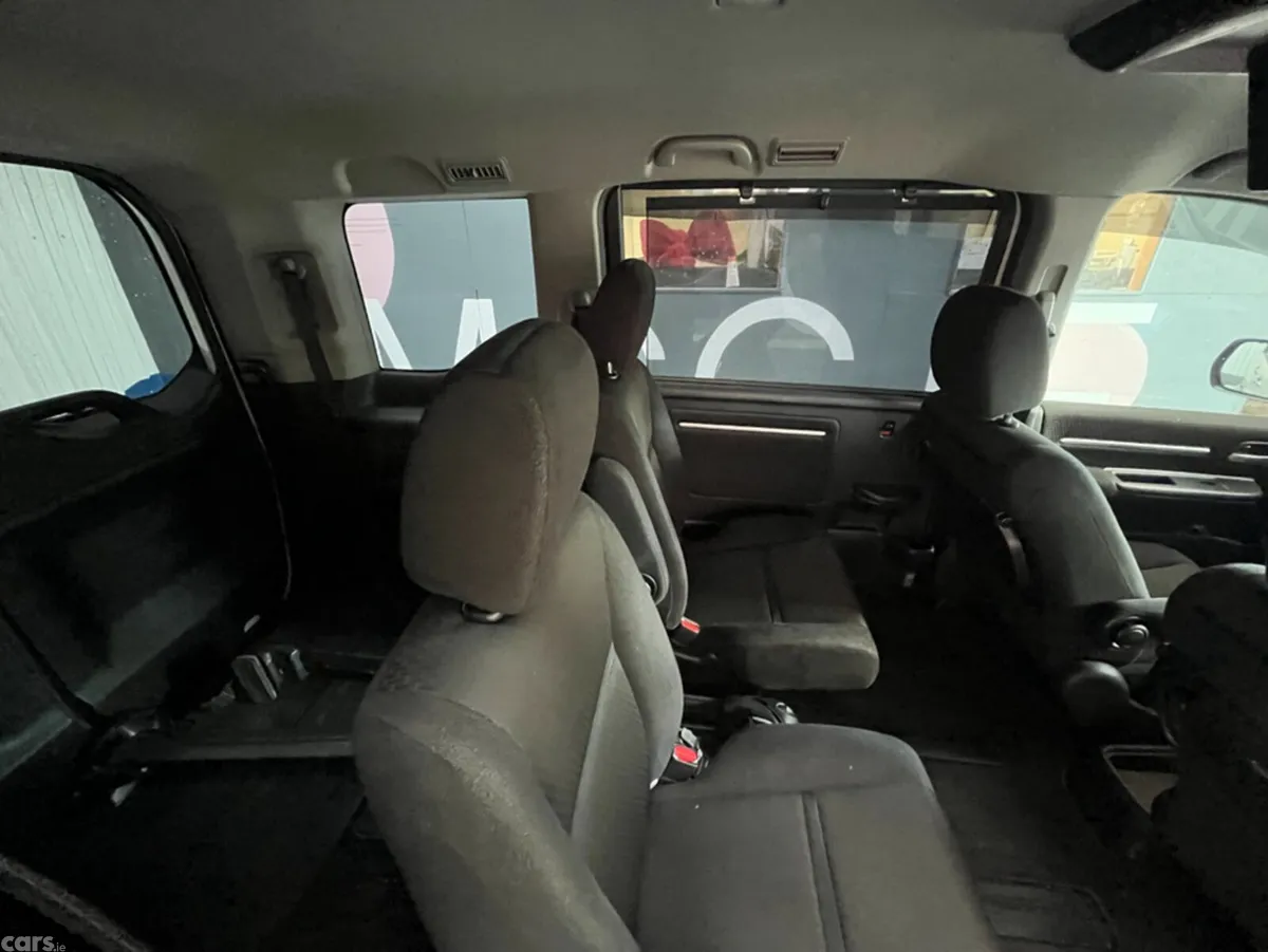 Honda Stepwagon Van, Petrol Hybrid, 2021, White