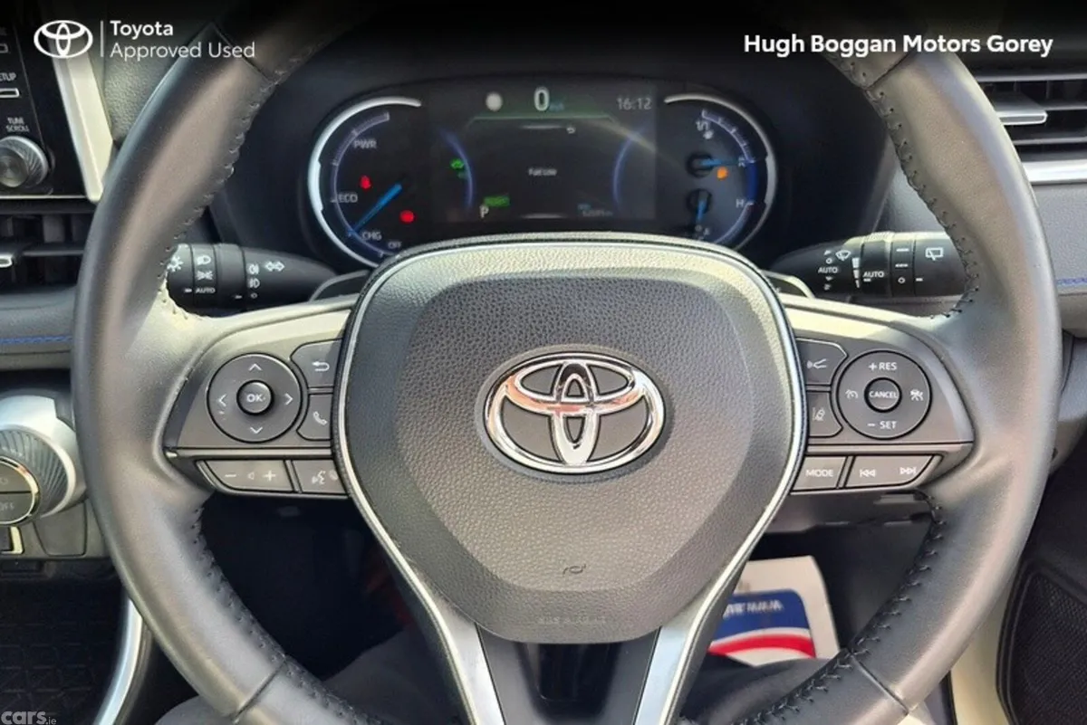 Toyota RAV4 SUV, Petrol Hybrid, 2021, White