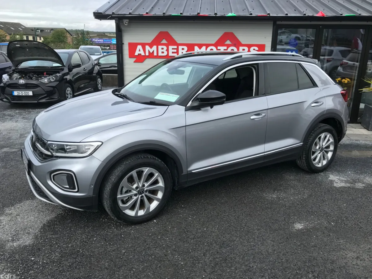 Volkswagen T-Roc SUV, Diesel, 2023, Silver