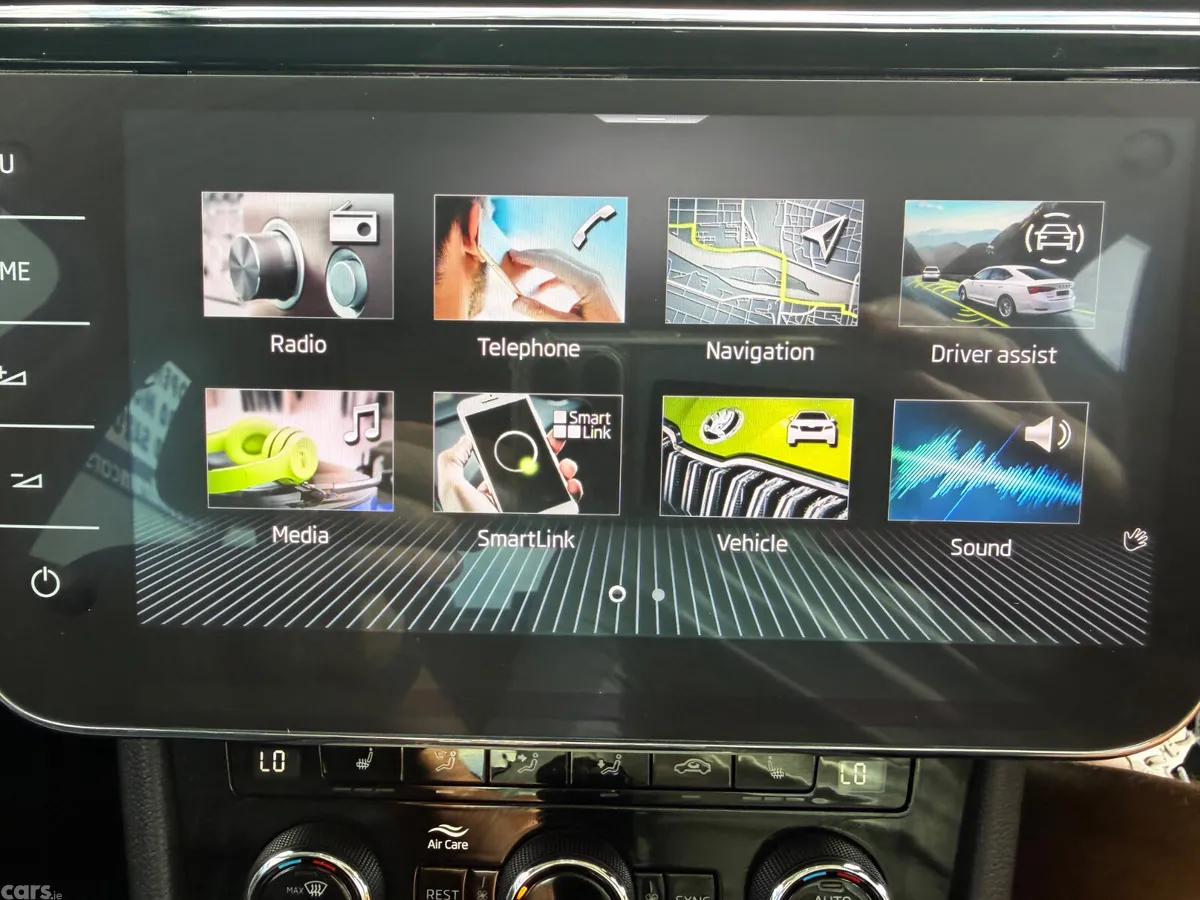 Skoda Superb Saloon, Diesel, 2022, Grey