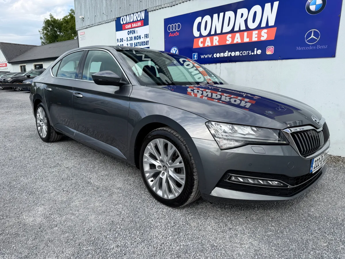 Skoda Superb Saloon, Diesel, 2022, Grey