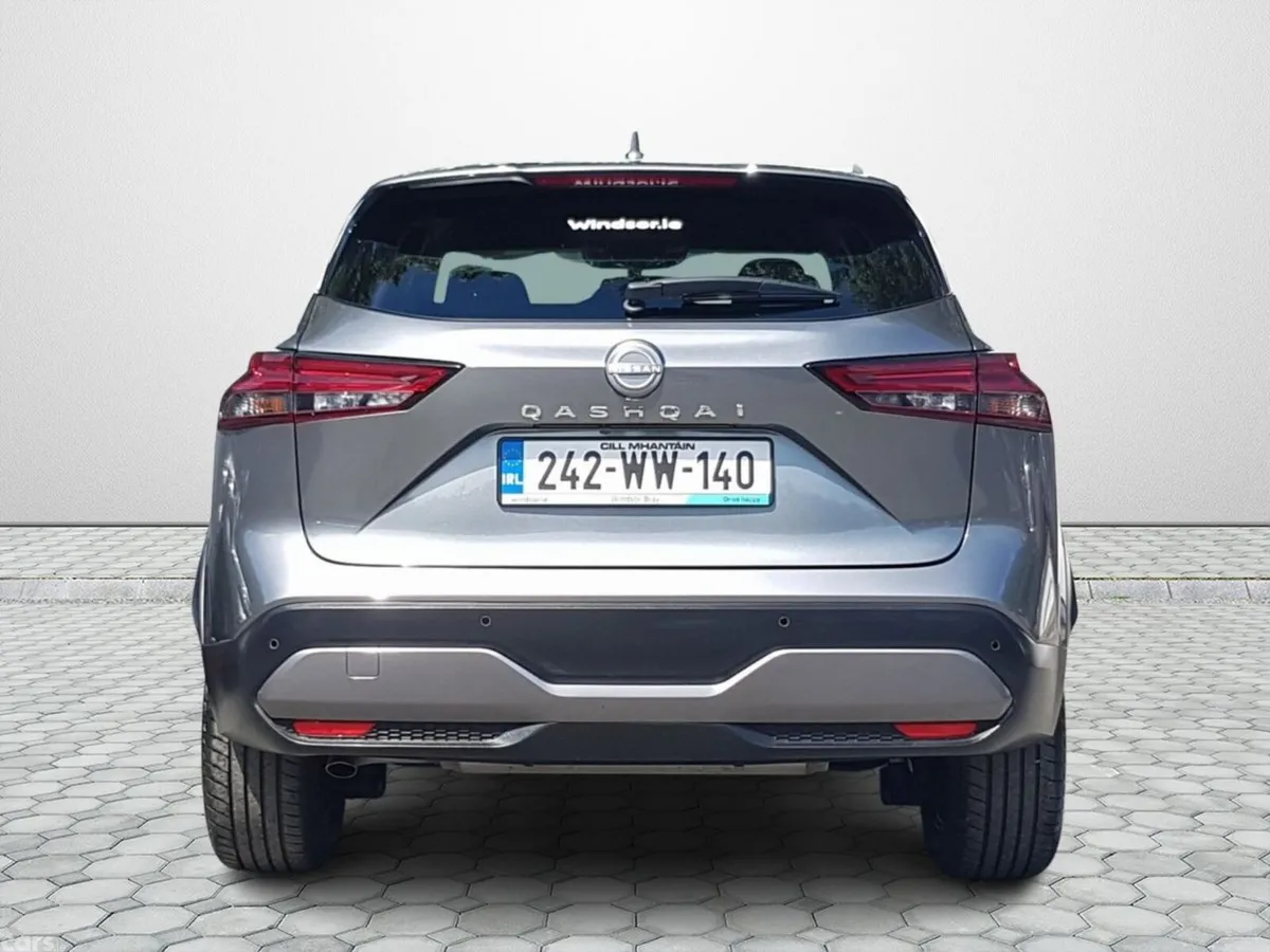 Nissan Qashqai MPV, Petrol, 2024, Grey