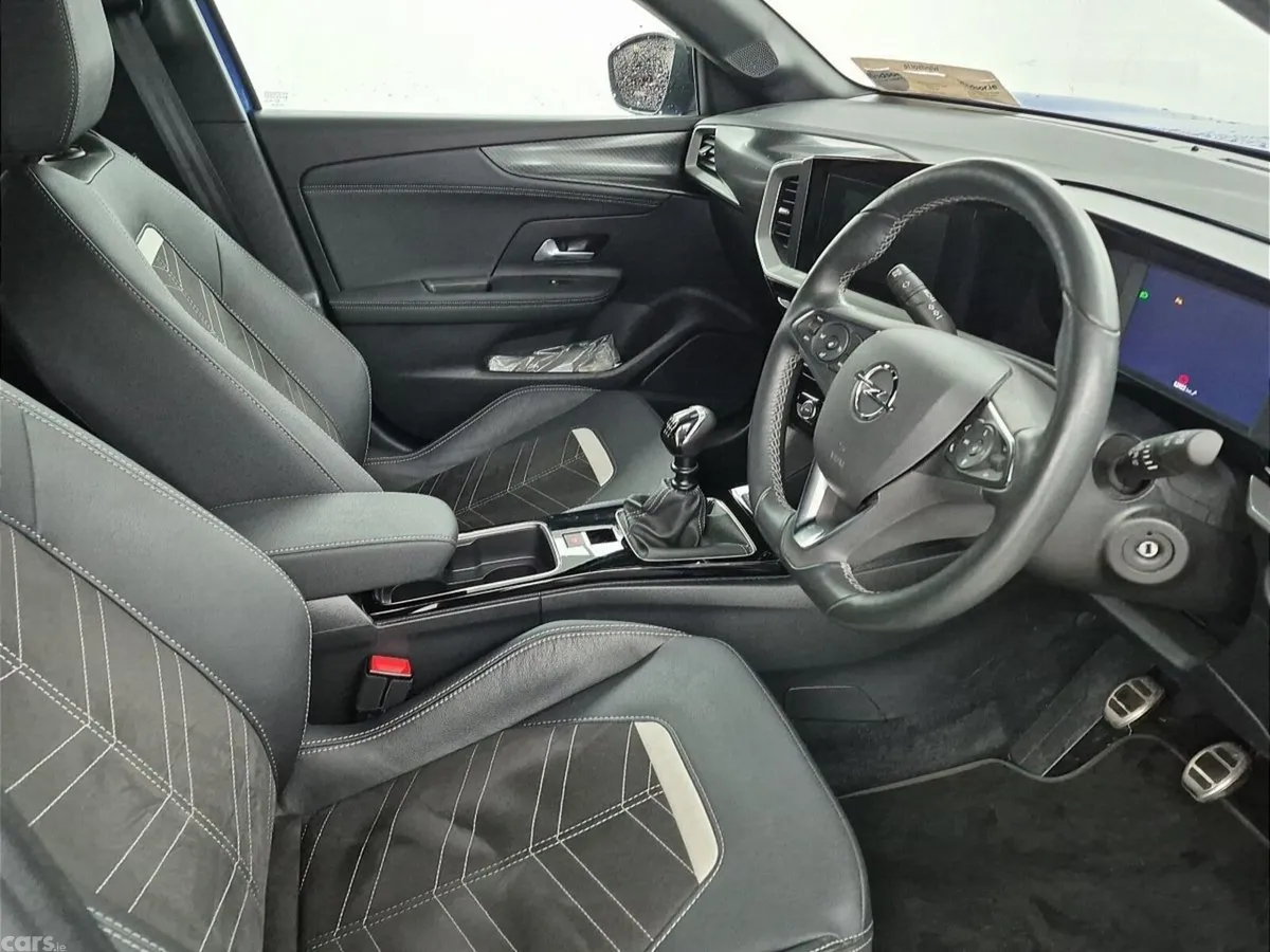 Opel Mokka SUV, Petrol, 2025, Blue