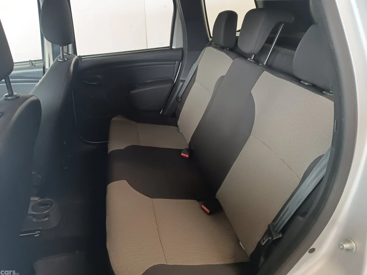 Dacia Duster SUV, Diesel, 2015, Silver