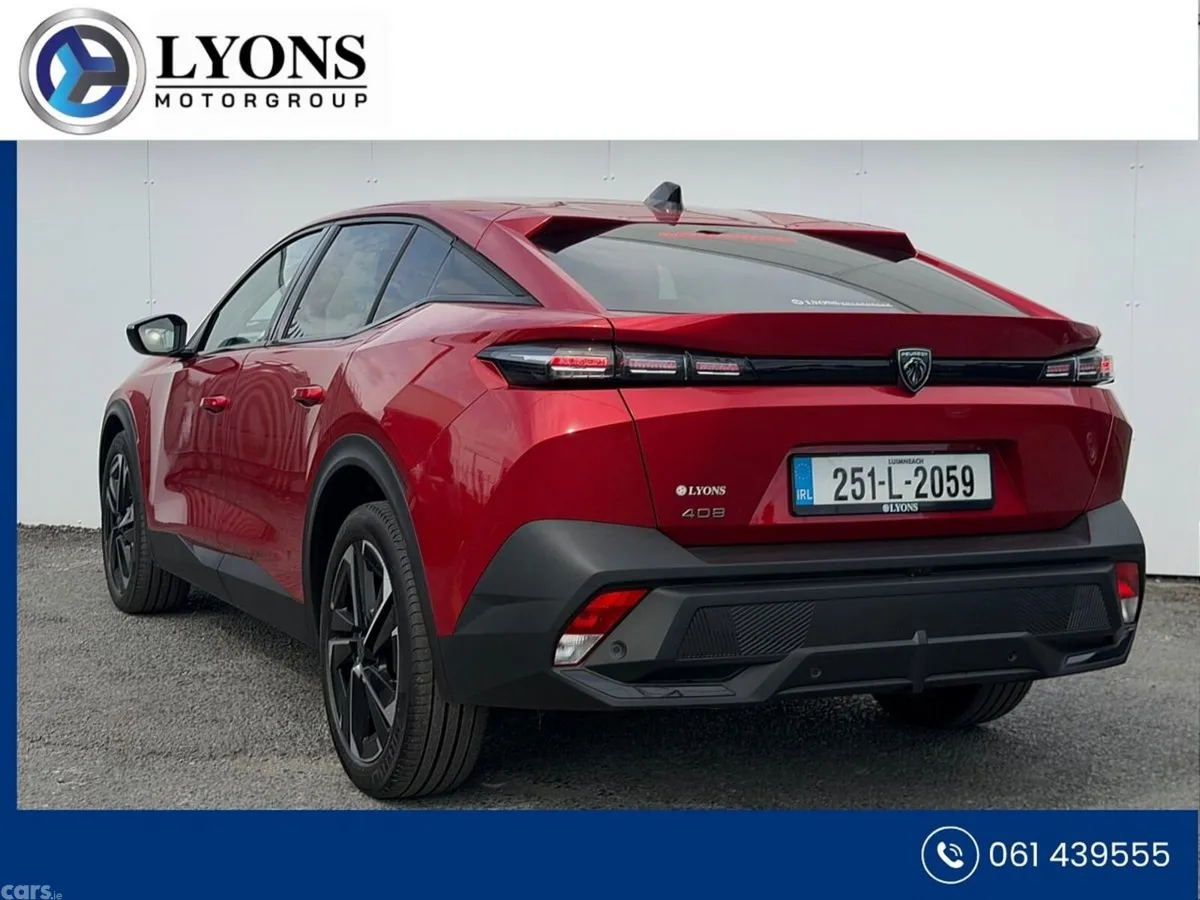 Peugeot 408 Hatchback, Petrol, 2025, Red