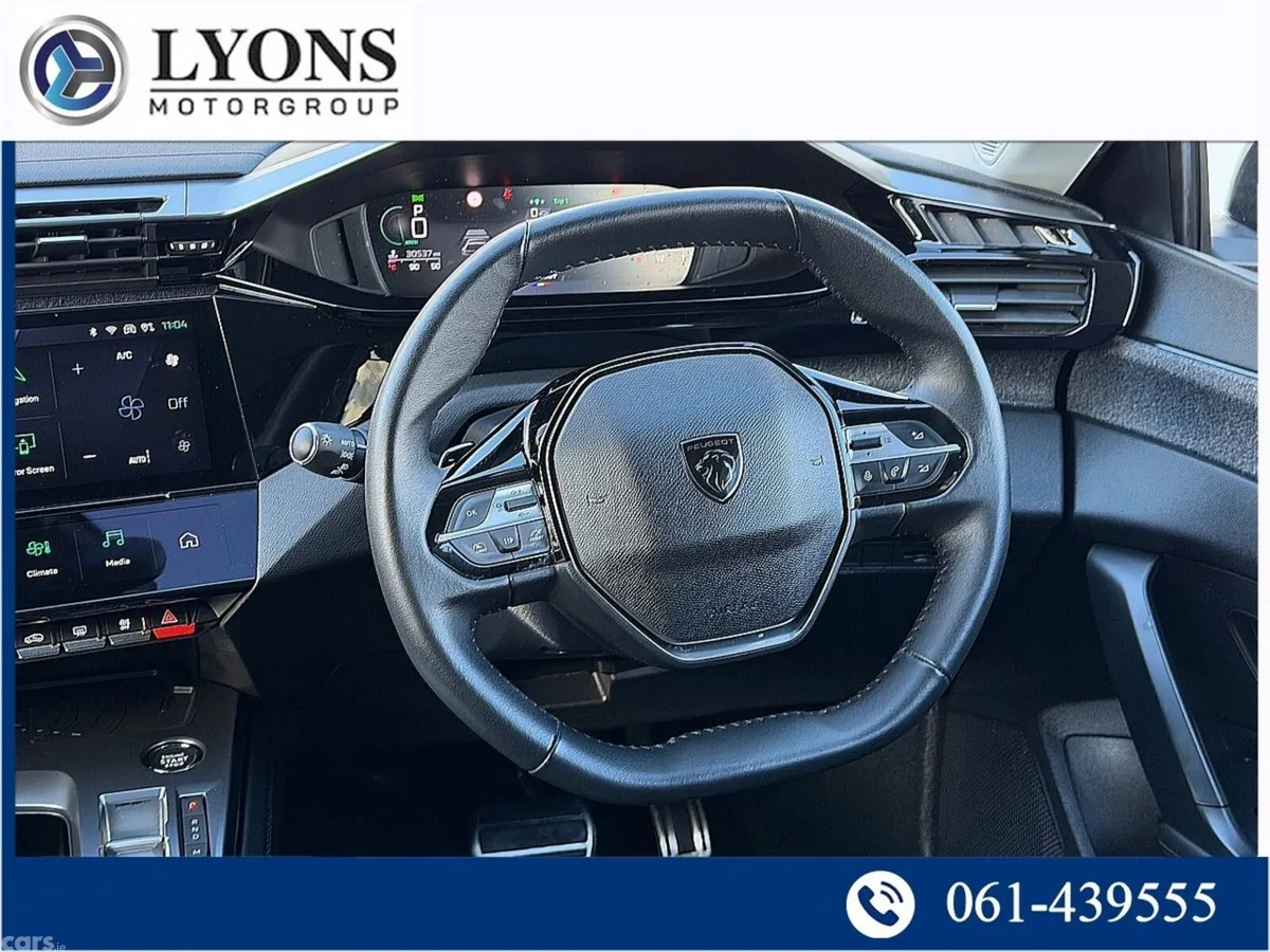 Peugeot 408 Hatchback, Petrol, 2025, Red