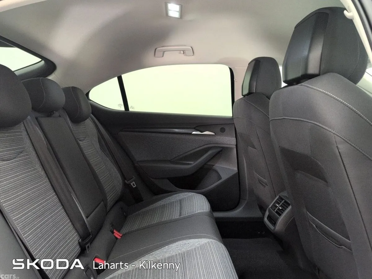 Skoda Superb Saloon, Diesel, 2026, Blue