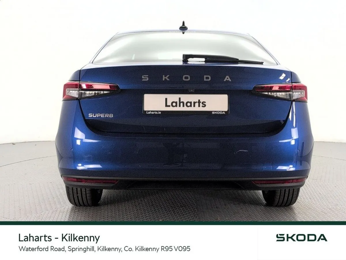 Skoda Superb Saloon, Diesel, 2026, Blue