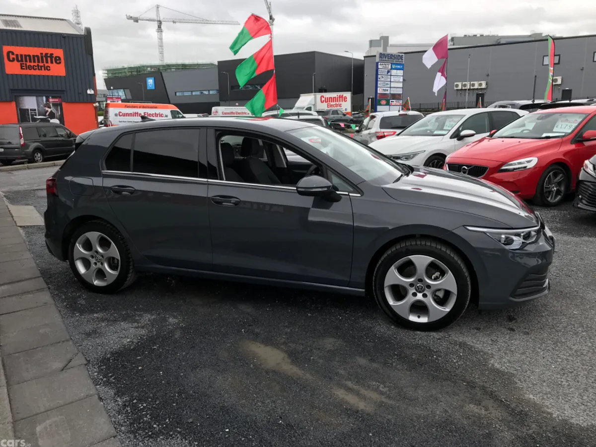 Volkswagen Golf Hatchback, Diesel, 2023, Grey
