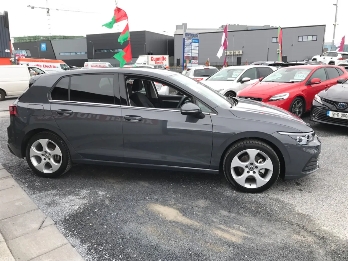 Volkswagen Golf Hatchback, Diesel, 2023, Grey