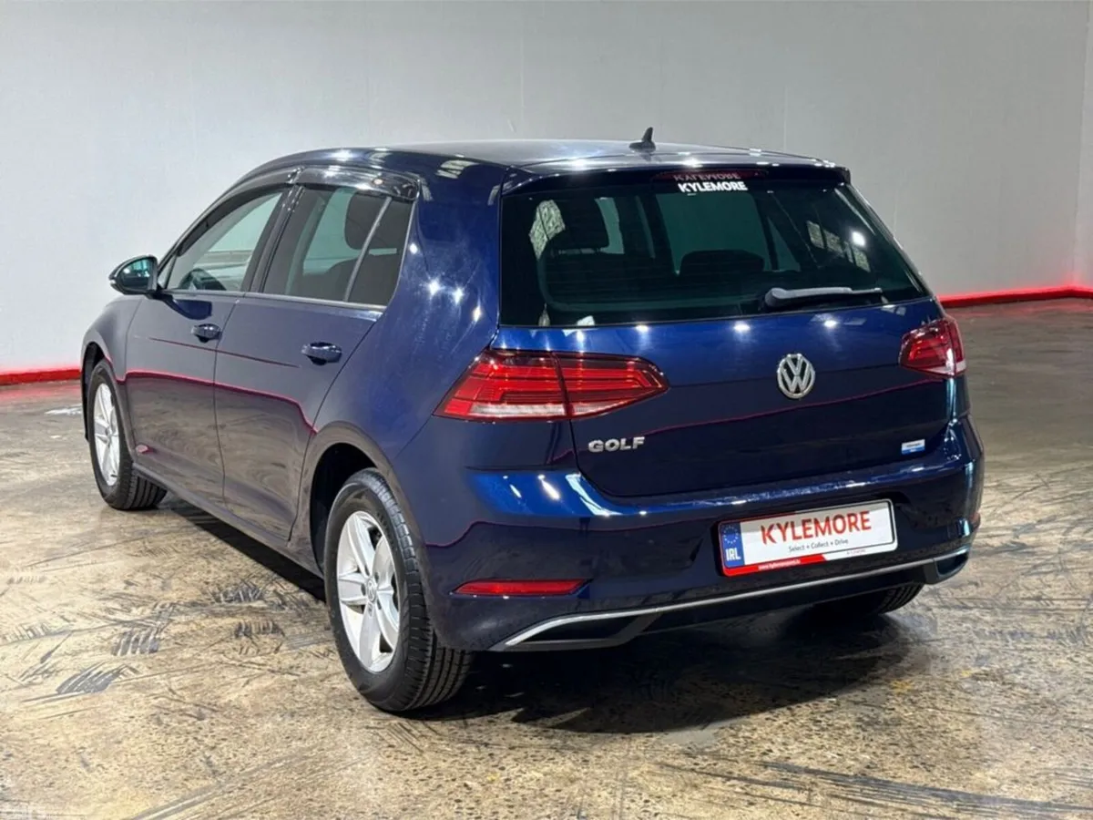 Volkswagen Golf Hatchback, Petrol, 2018, Blue