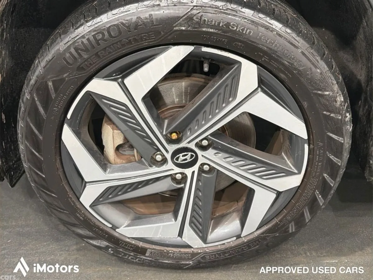 Hyundai Tucson SUV, Petrol Plug-in Hybrid, 2023, Grey
