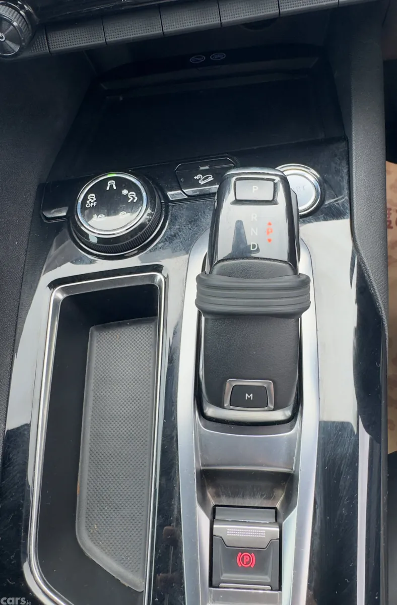 Peugeot 3008 SUV, Diesel, 2018, White