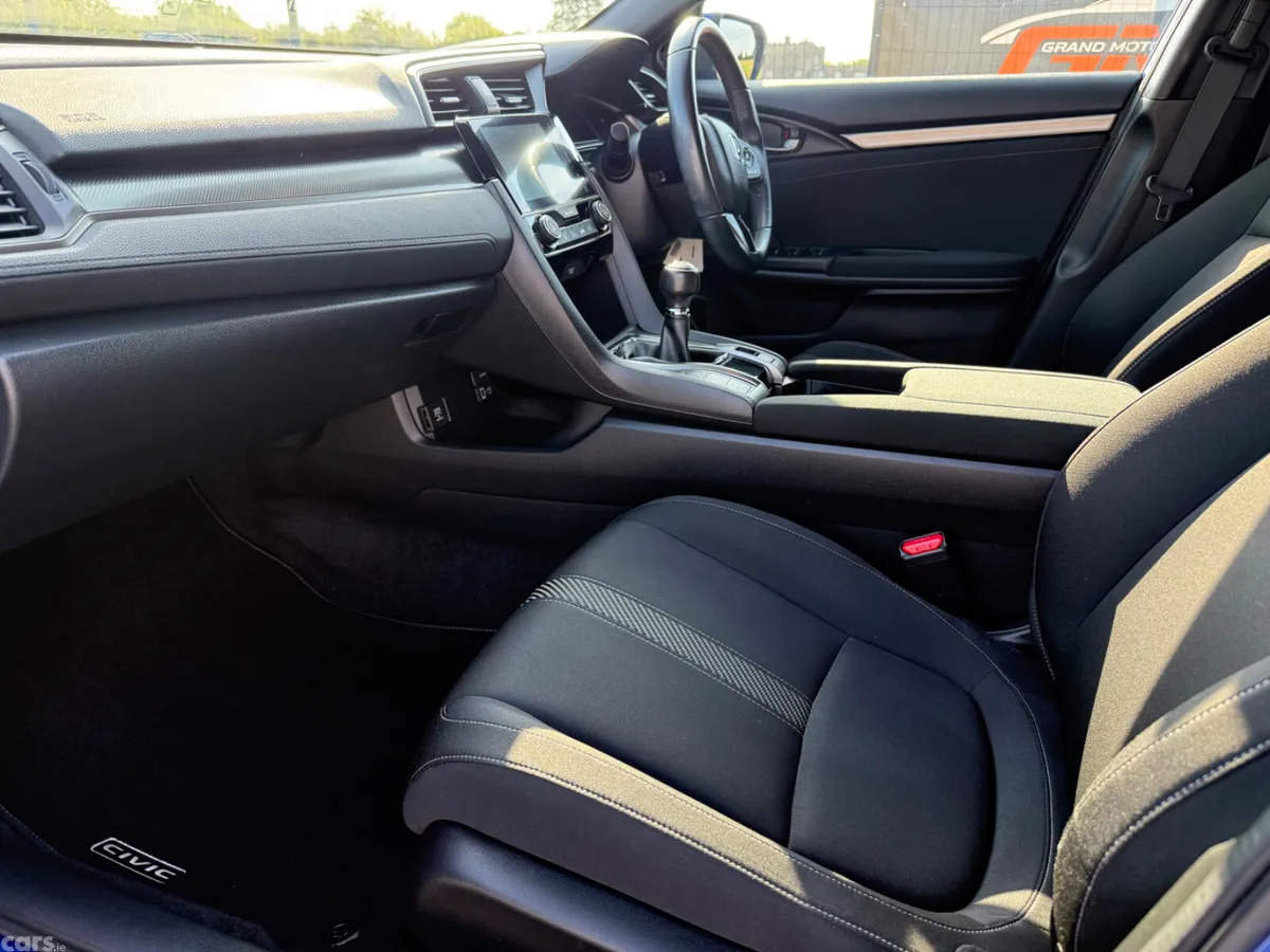 Honda Civic Hatchback, Petrol, 2019, Blue