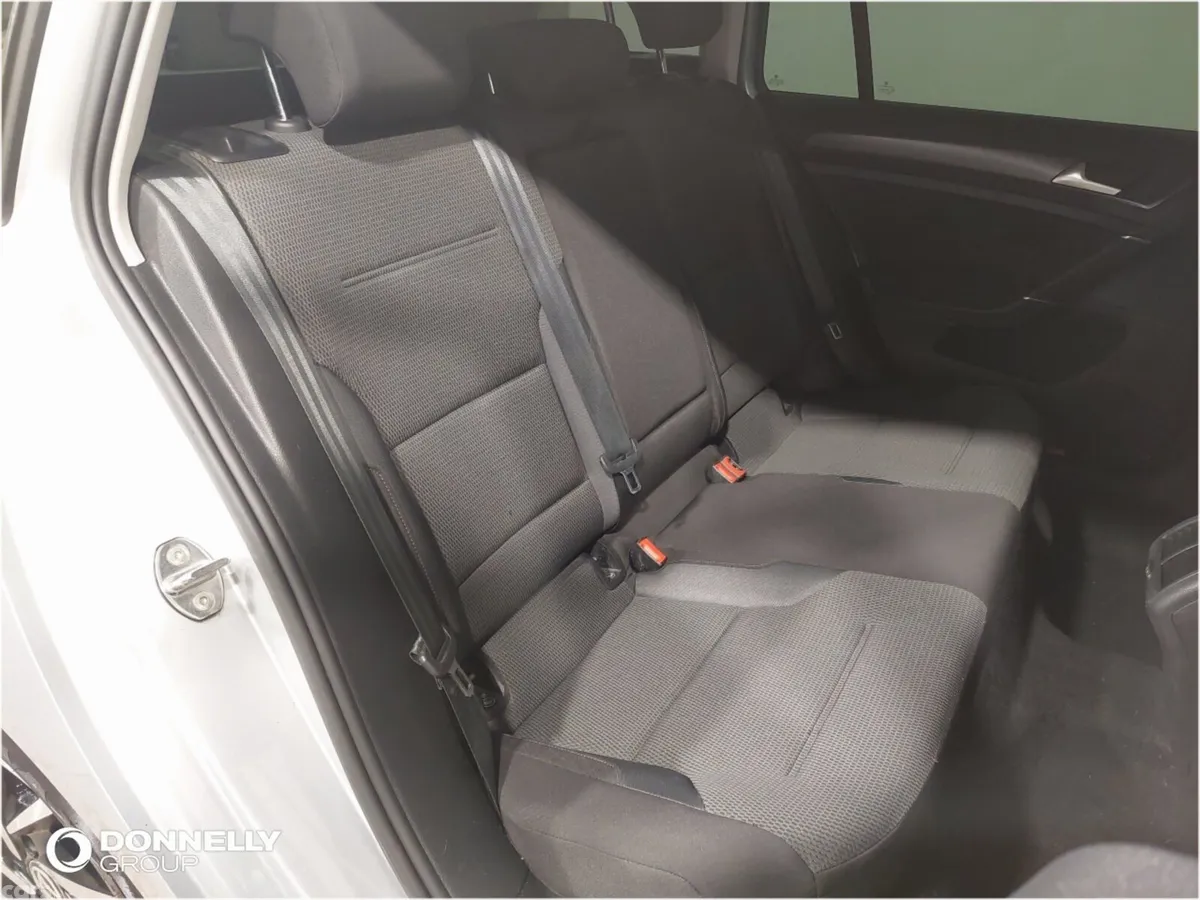 Volkswagen Golf Estate, Diesel, 2020, Silver
