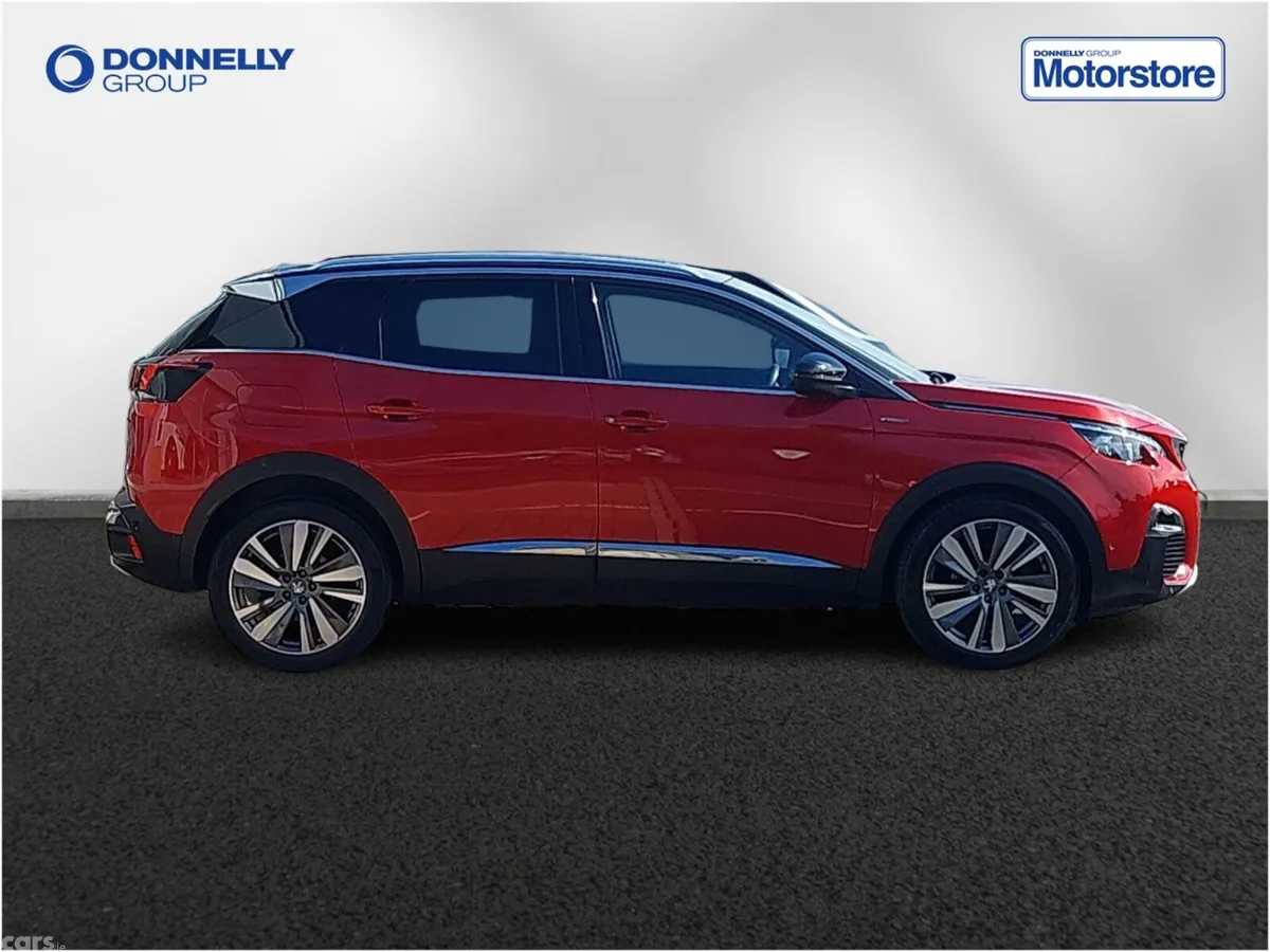 Peugeot 3008 Estate, Petrol, 2019, Red