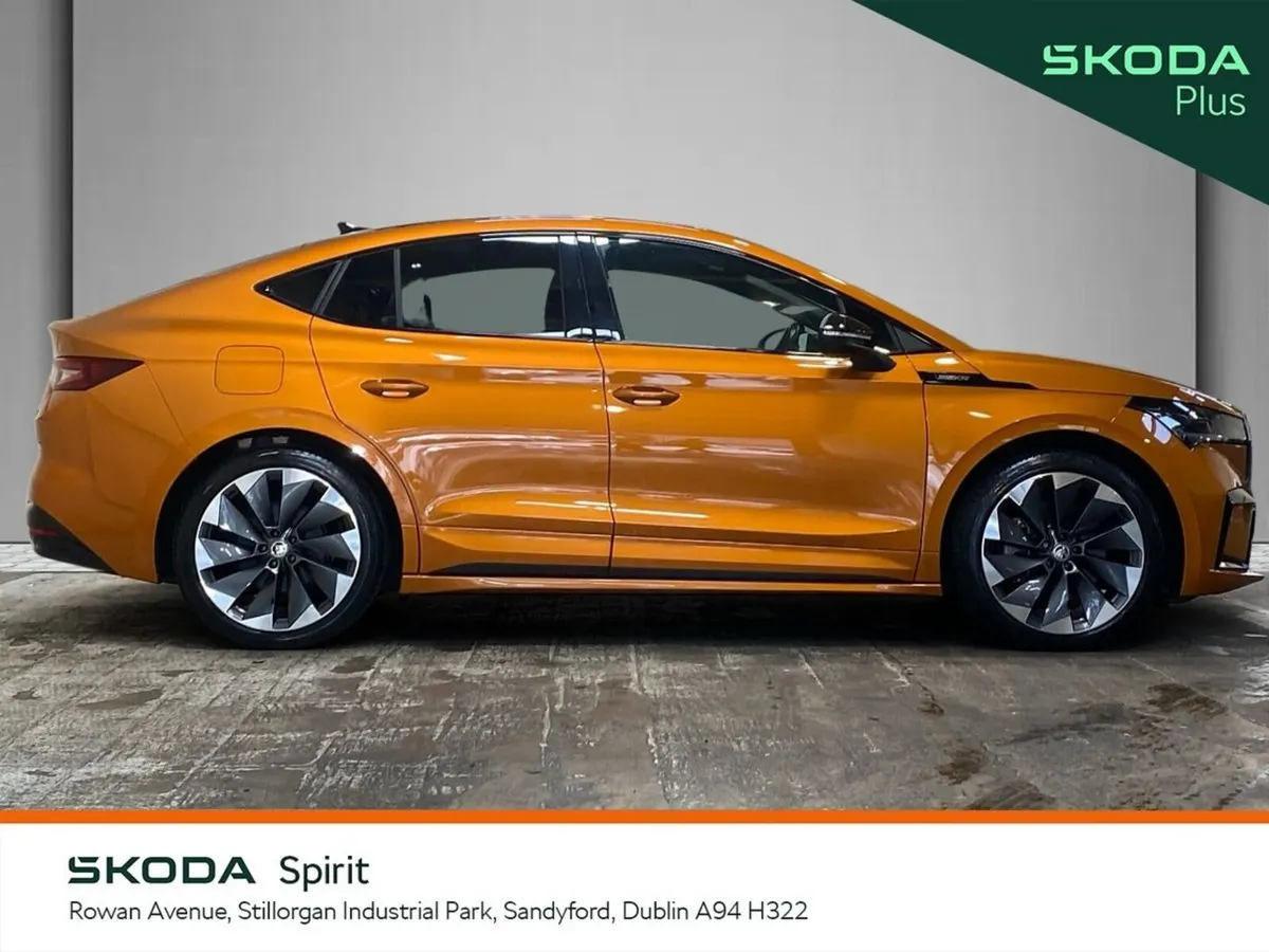 Skoda Enyaq Coupe, Electric, 2023, Orange