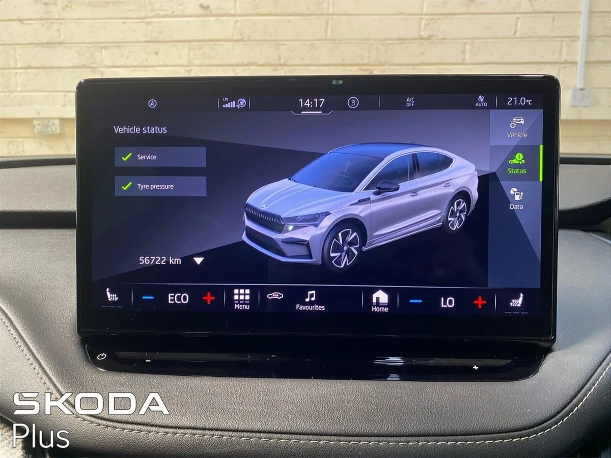 Skoda Enyaq Coupe, Electric, 2023, Orange