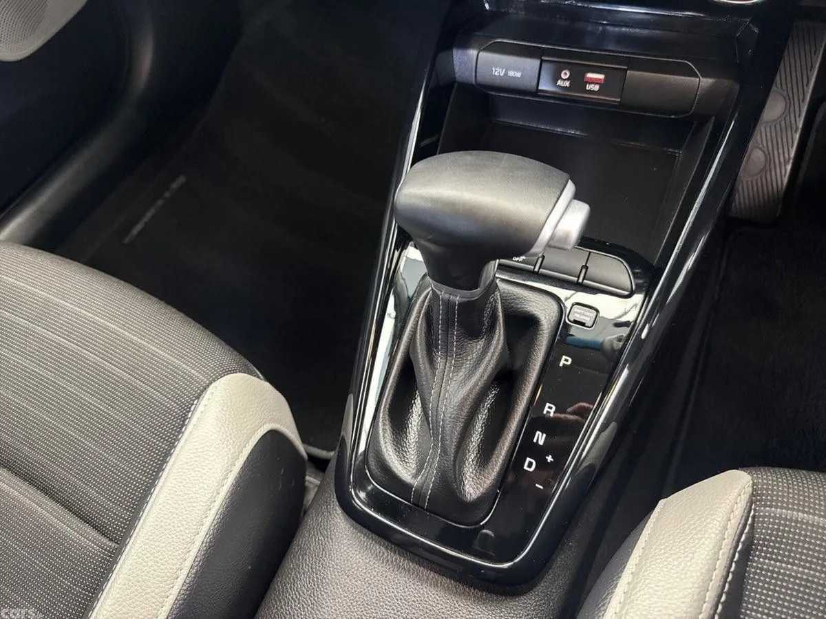 Kia Stonic Estate, Petrol, 2020, Grey