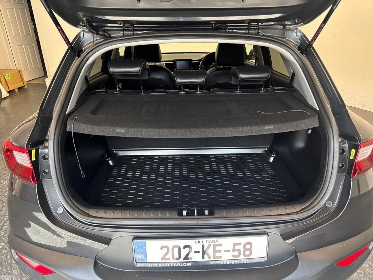 Kia Stonic Estate, Petrol, 2020, Grey