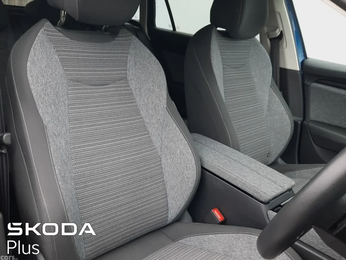 Skoda Superb Estate, Diesel, 2024, Blue