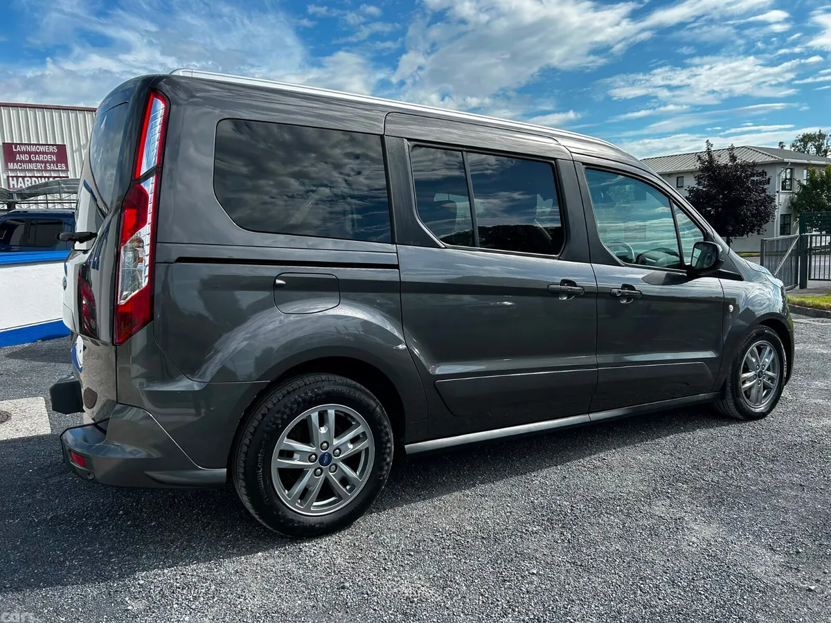 Ford Tourneo Connect MPV, Diesel, 2022, Grey