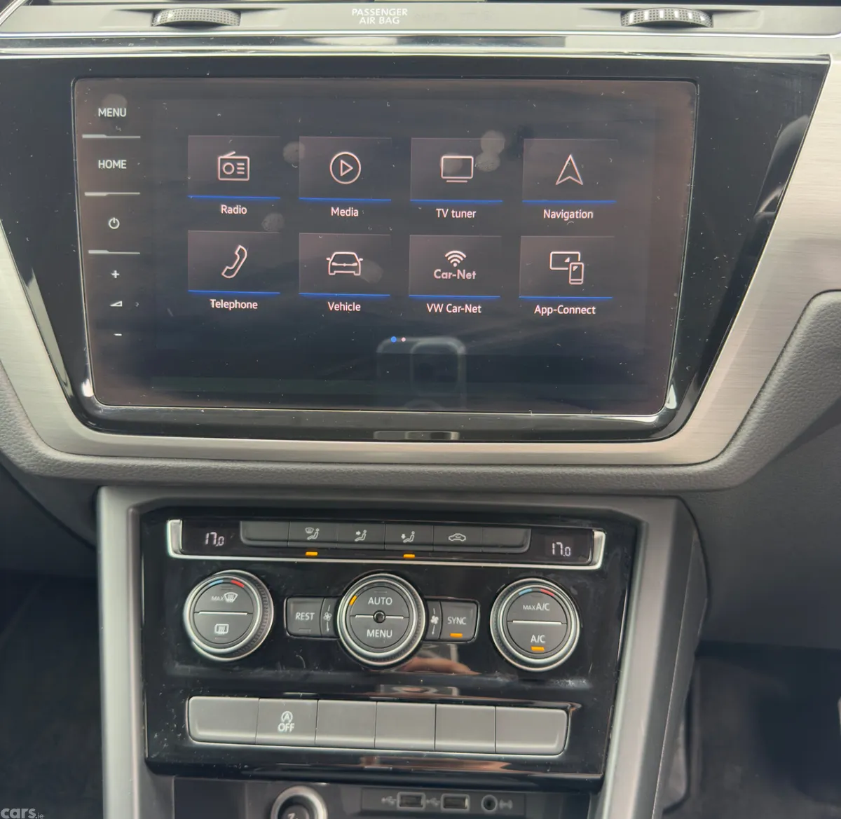 Volkswagen Touran MPV, Diesel, 2018, Blue
