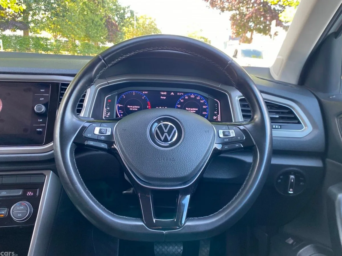 Volkswagen T-Roc SUV, Diesel, 2021, White