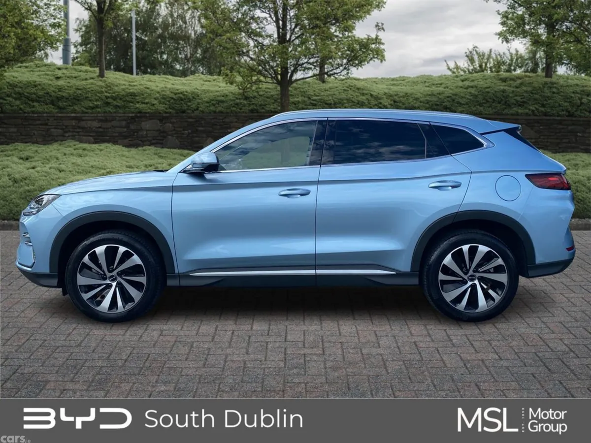 BYD SEAL U Hatchback, Petrol Plug-in Hybrid, 2026, Blue