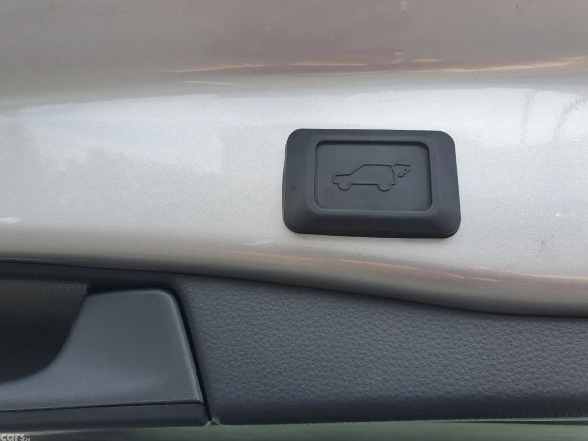 Toyota RAV4 SUV, Petrol Hybrid, 2024, Grey