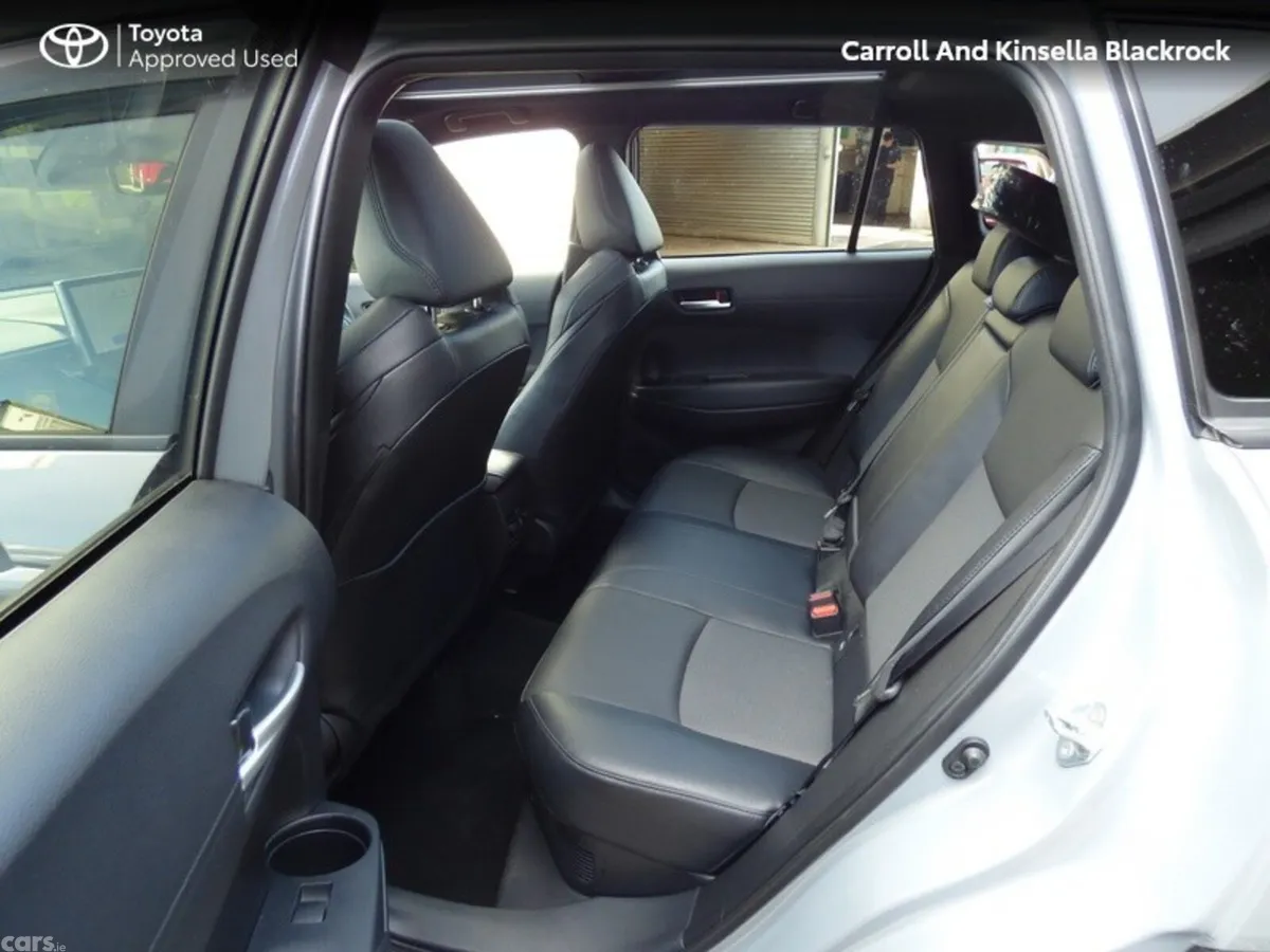 Toyota Corolla Cross Hatchback, Petrol Hybrid, 2025, Grey