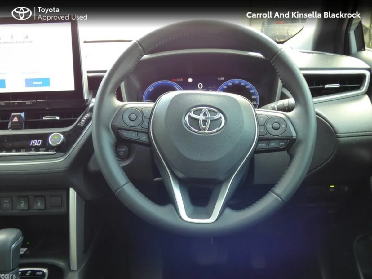 Toyota Corolla Cross Hatchback, Petrol Hybrid, 2025, Grey