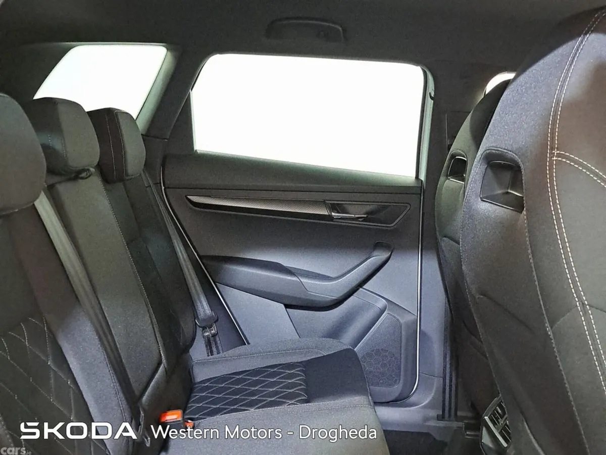 Skoda Karoq SUV, Diesel, 2026, White
